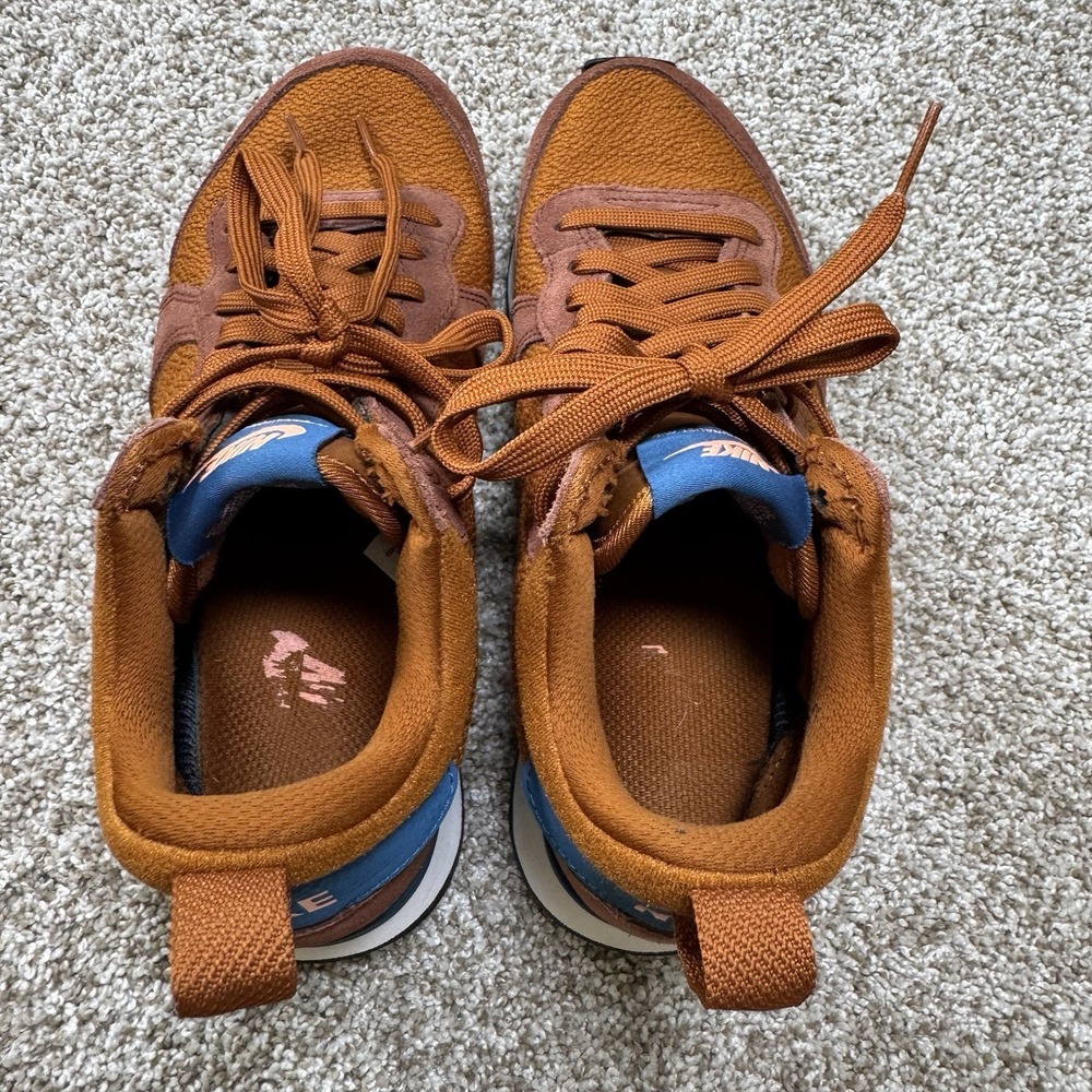 Nike Womens Size 7 Internationalist Mid‎ Suede Overlay Sneakers - Picture 14 of 14